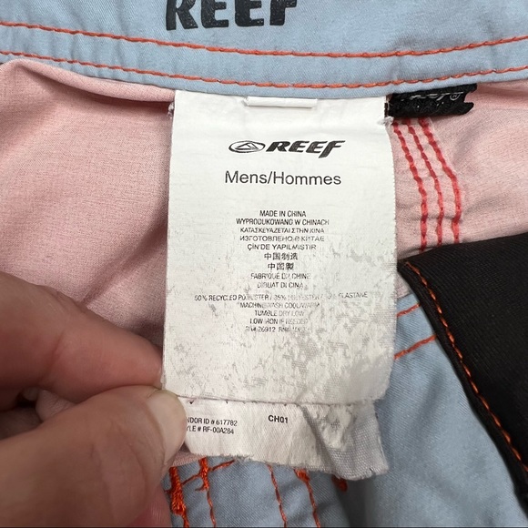 Reef Multicolor Color Block 11” Board Shorts Size 32 - Picture 8 of 14